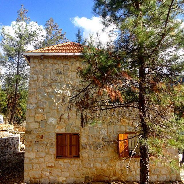 oldarchitecture lebanonarchitecture lebanonhouses livelovehardine stonehome discoverlebanon whatsuplebanon