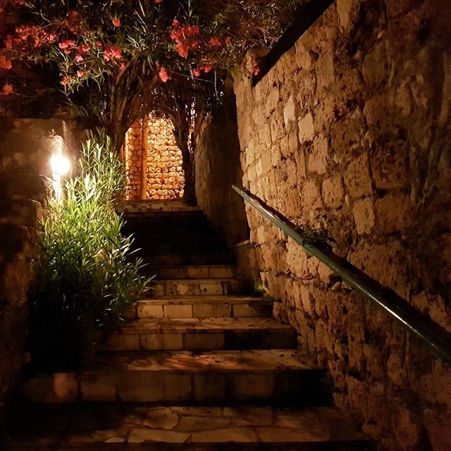 Oldtown Byblos byblos  jbeil  city  lebanon  oldtown  bynight  night ... (Byblos - Jbail بيبلوس/جبيل)