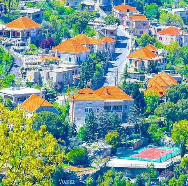  oldtown oldhouses architecturephotography architecture architectural... (El Khenchâra, Mont-Liban, Lebanon)