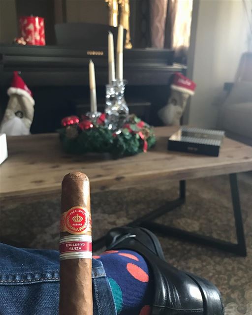 On the mood. decoration cigar juanlopez suiza regional cuba cubian habanos... (Emirate of Ajman)