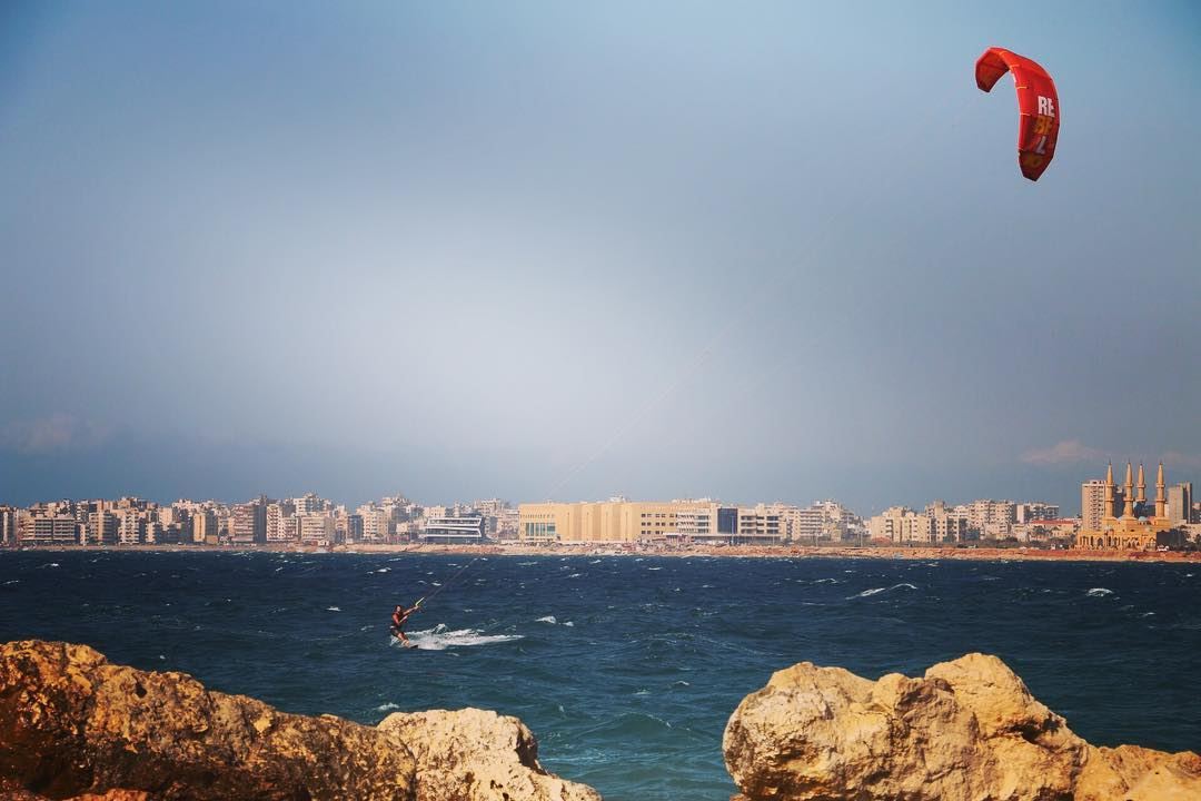 One of the toughest day ever in my short experience at Kite Surfing!... (Tripoli Lebanon Al Mina)