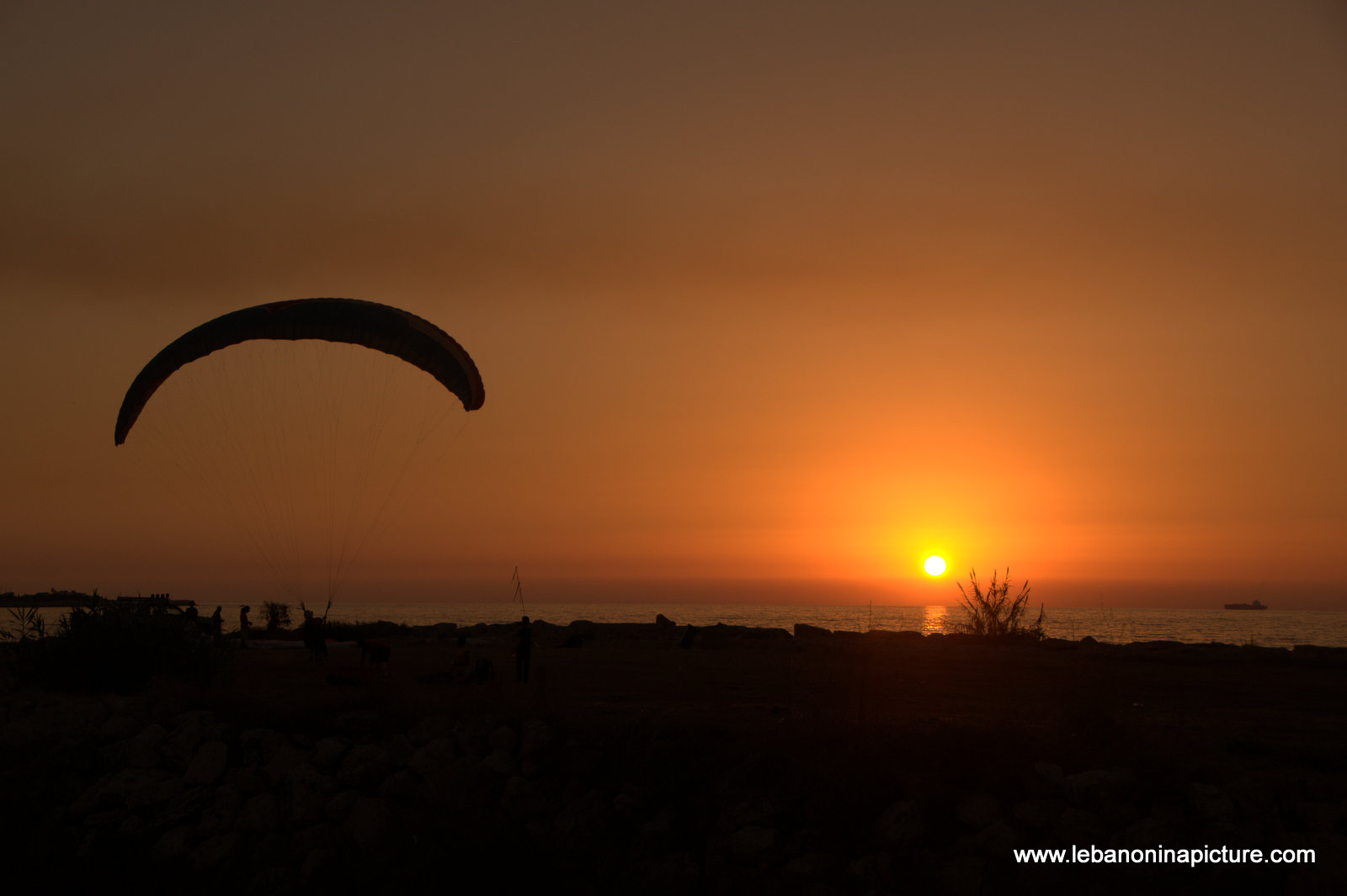 Paragliding from Ghosta Mountain and Landing in Maameltein Near Jounieh