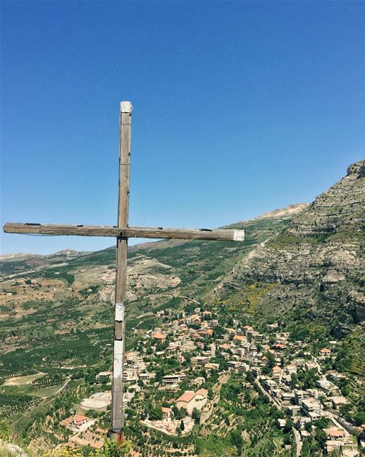 Peace and serenity 😌🙏🏻 (سيدة الحبس- العاقورة)