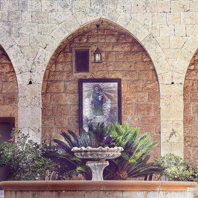 -Peacful Friday the 13th - ... ptk_lebanon  amazinglebanon  lebanon_hdr... (Der L Nouriye)