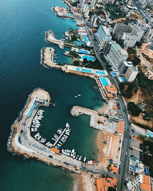 Pools.By @melissahaddad29  Jounieh  Beirut  Liban  Libano  Lebanon... (جونية - Jounieh)