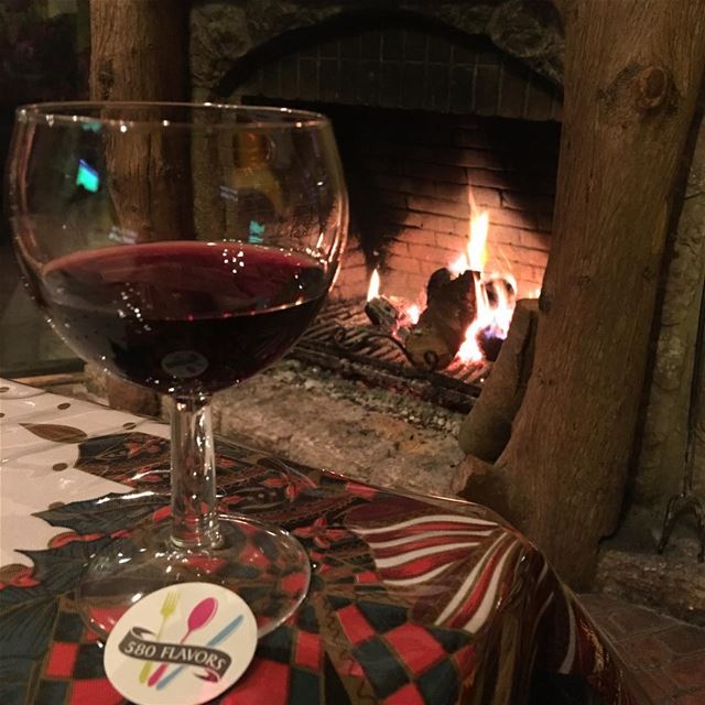 Red wine next to the chimney 🍷 in  Ehden Best of the best 😍 ...... (Zorba Lodges - Ehden)
