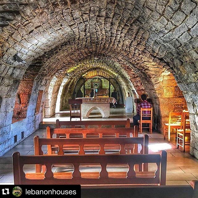  Repost @lebanonhouses (@get_repost)・・・A blessed evening 🙏🏻...