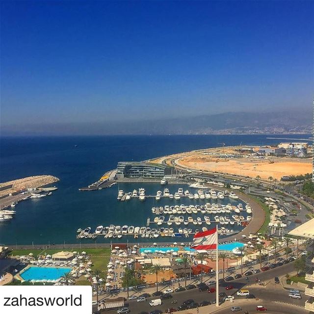  Repost @zahasworld (@get_repost)・・・🇱🇧.. lebanon beirut port city...