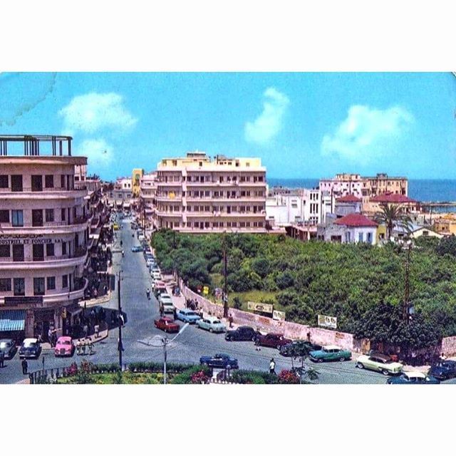 Saida Nejmeh Sqaure in 1967 .