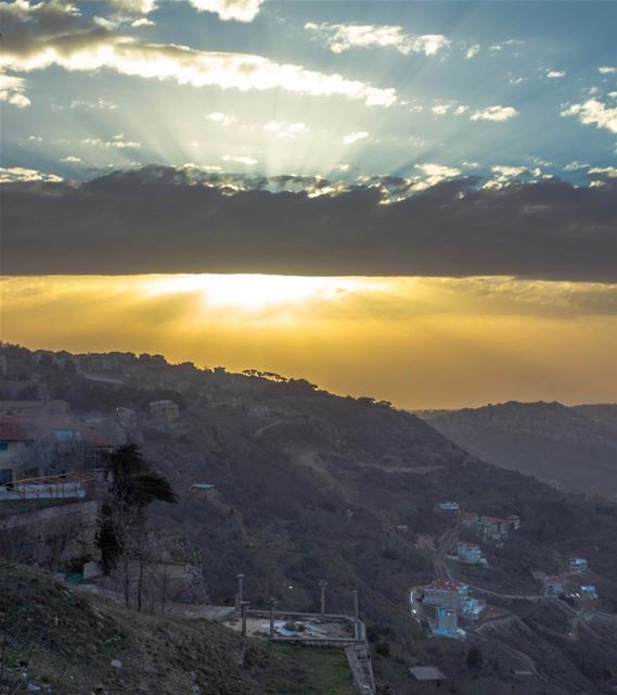  Sawfar cloudy landscape nature lebanon sightseeing lebanon_hdr... (Sawfar, Mont-Liban, Lebanon)