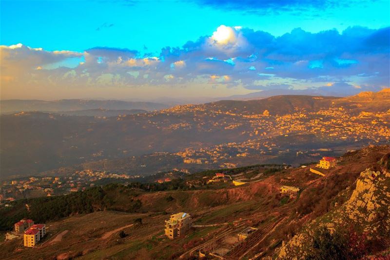  Sawfar Lebanon nature landscape sky clouds super_lebanon loves_lebanon... (Sawfar, Mont-Liban, Lebanon)