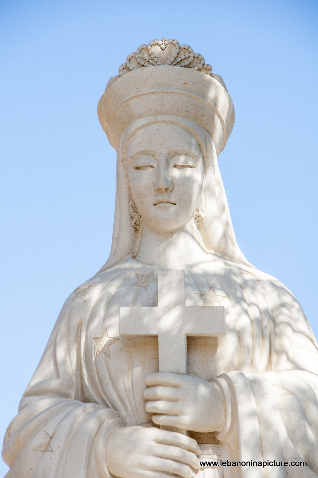 Saydet Bechouat - Saint Marry Statue Face