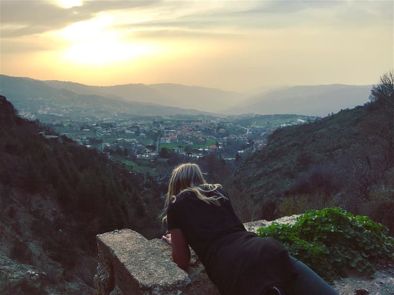 She is not lost, just exactly where she wants to be 💚📸 @rashsaad ...... (Hammana)