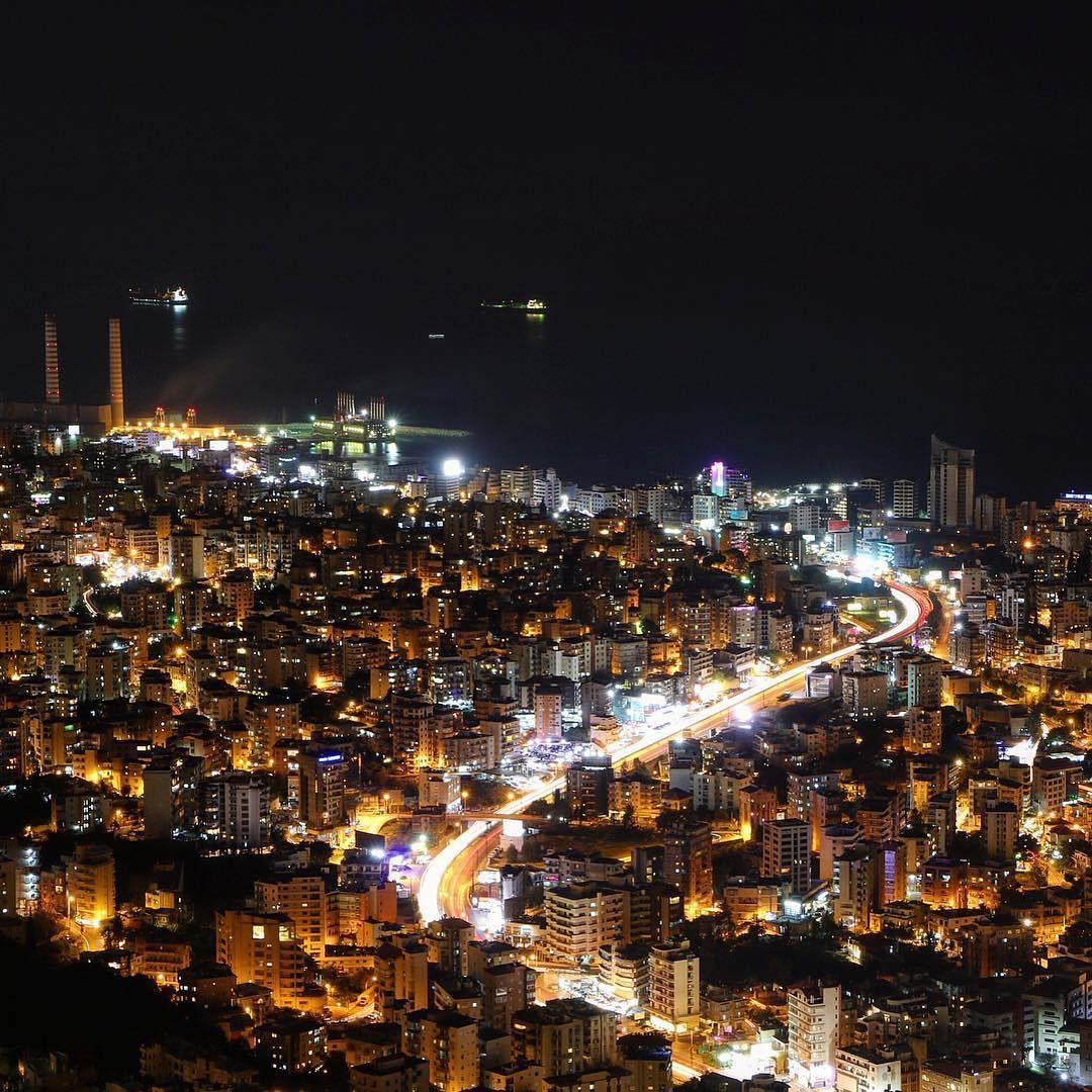 Shining 🌃🌆By @alidaher89  Jounieh  Beirut  Liban  Libano  Lebanon... (جونية - Jounieh)