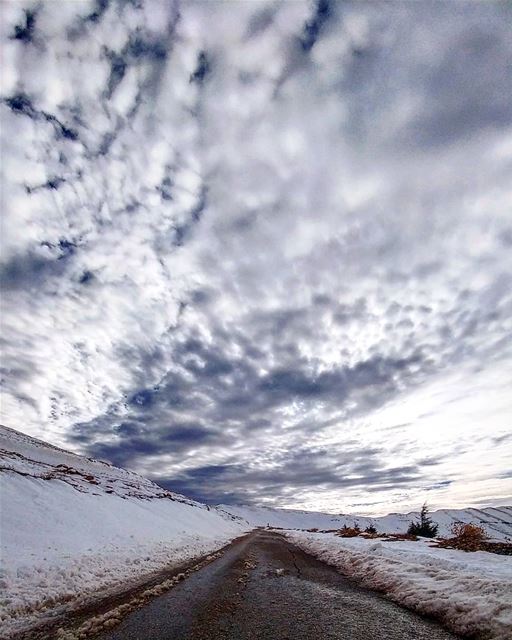  snow snowy winter clouds cloudy lebanon like4like l4l likeforlike... (Arez)