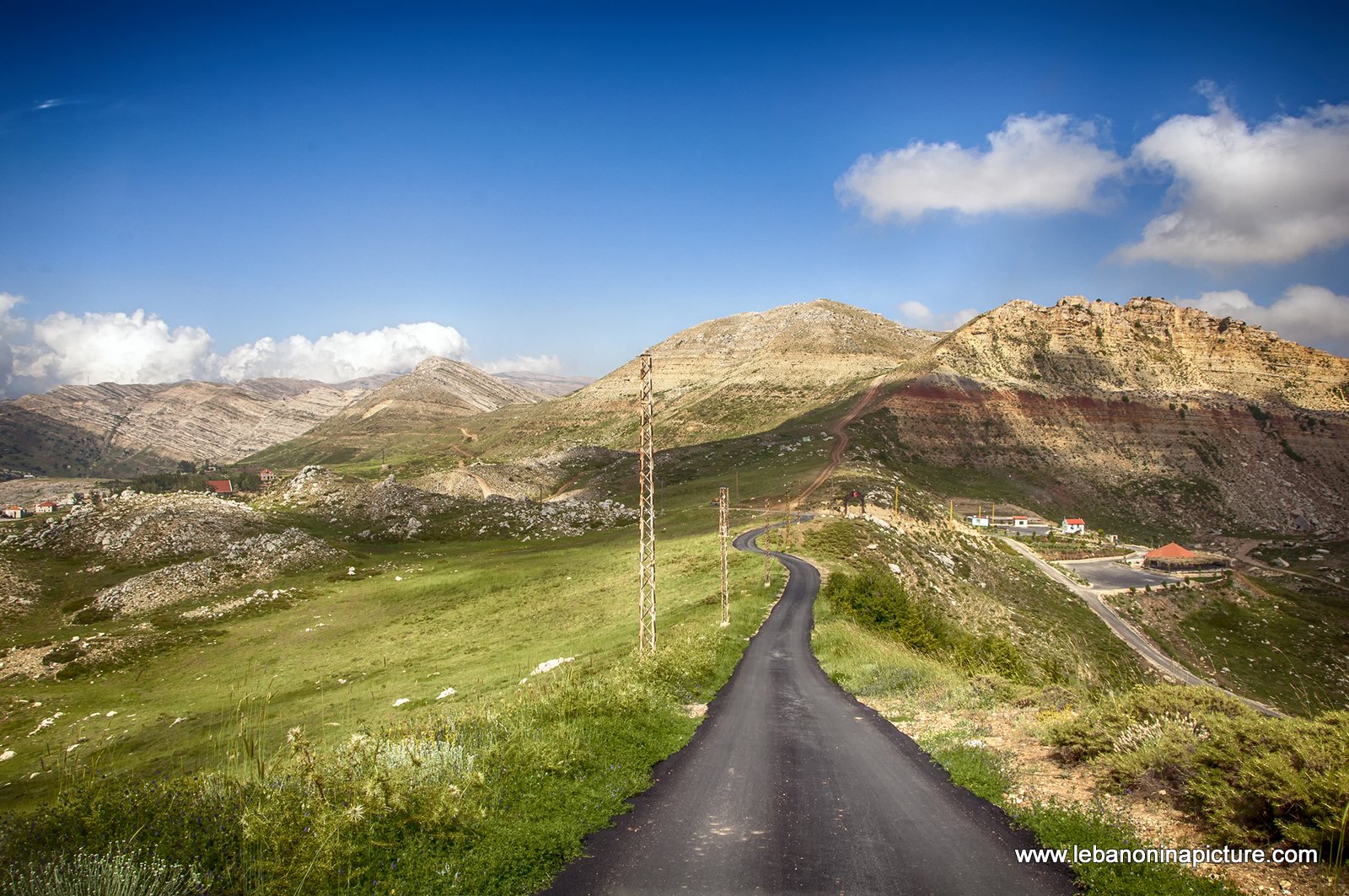 Spring have just started in Laqlouq (Saydet el Qarn)