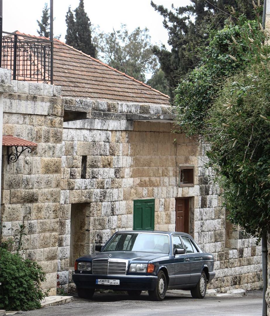 Staying home 🏡 @livelovemarjeyoun (Marjayoûn, Al Janub, Lebanon)
