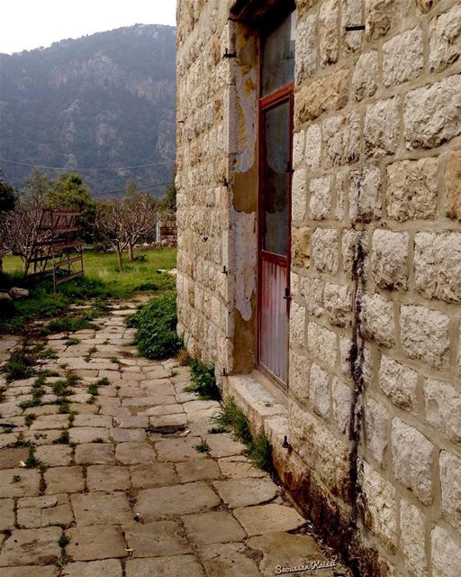  stonystreet  old heritage  nostalgia  lebanon  mountain ...