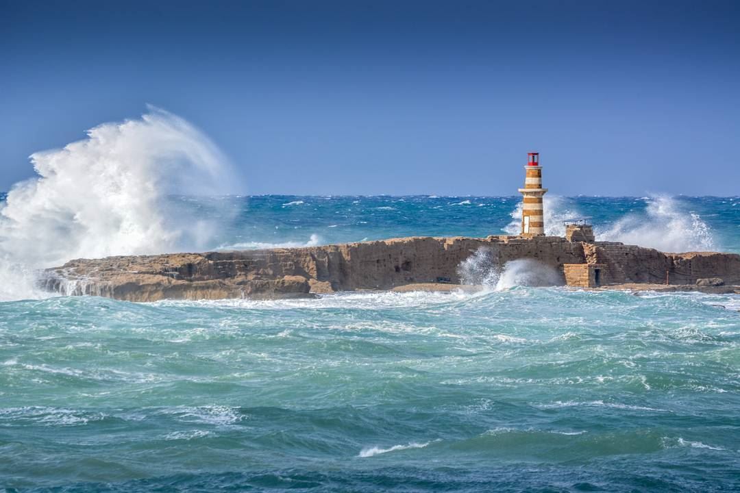 .Stormy weather | The island of sidon, Lebanon➖➖➖➖➖➖➖➖➖➖➖➖➖➖➖🔹ISO-100� (Sidon Sea Castle)