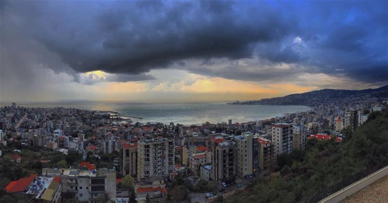 Stormy☁️ (Joünié)