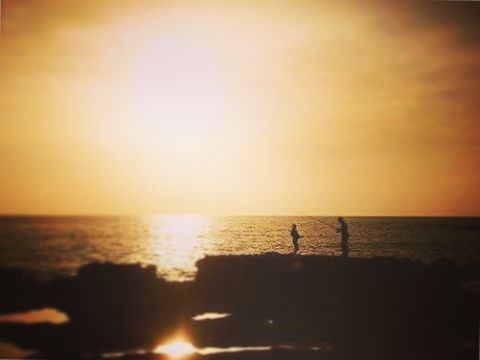  sun  sunset  jbeil  nature  sea  fishing  fish  rocks  livelovelebanon ... (Byblos - Jbeil)