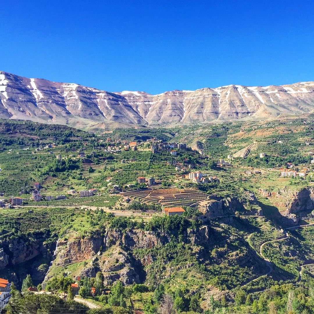  sunday  getaway  panoramic  view  landscape  valley  trees  nature  blue ... (Bcharreh, Liban-Nord, Lebanon)