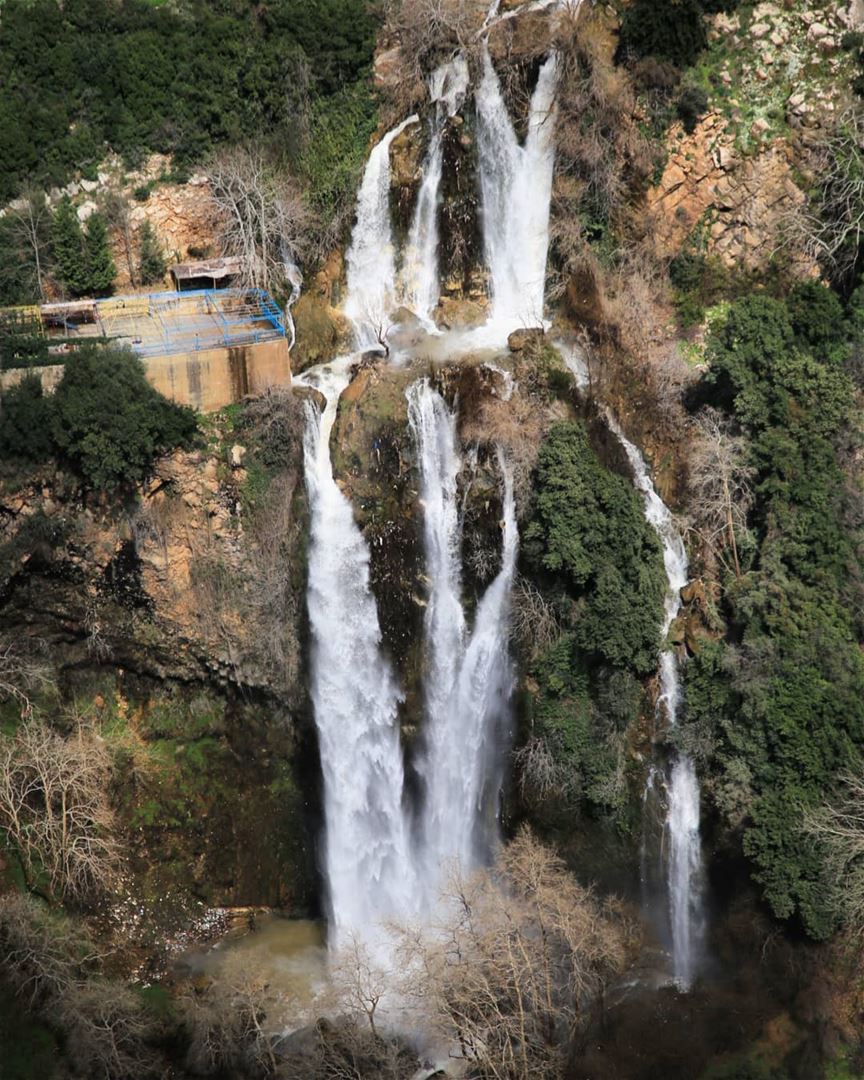  sunday waterfall nature naturelovers ig_captures lebanonspotlights canon... (nahr-kfarhelda)