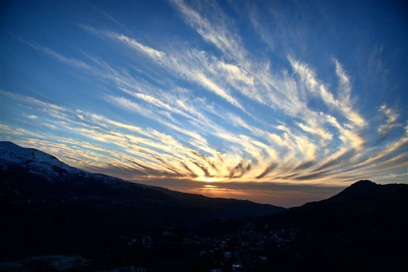 Sunset at its very best ☀🌍 (Bcharreh, Liban-Nord, Lebanon)