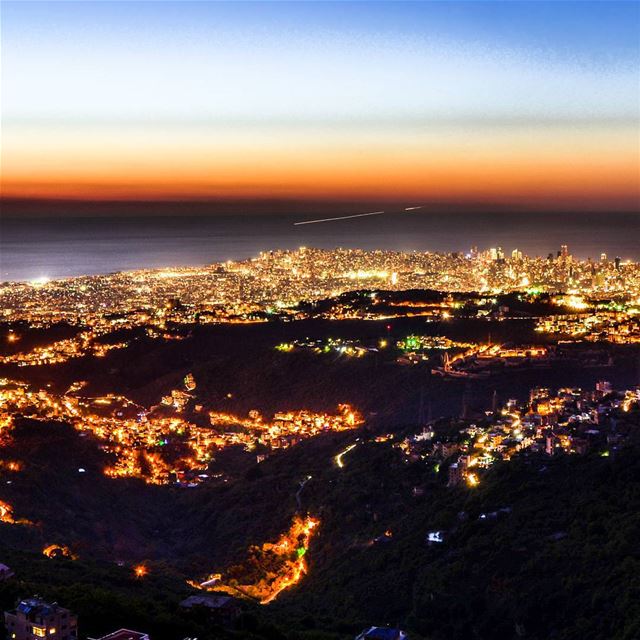 .¤⊕ SUNSET OF THE DAY ⊕¤••••••••••••••••••••••••••••••••••••••••••••••••... (Beirut Libanon)