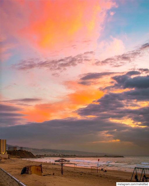  Sunset pysglb sea beirut clouds lebanon photography landscapephotography... (Ramlat Al Bayda', Beyrouth, Lebanon)