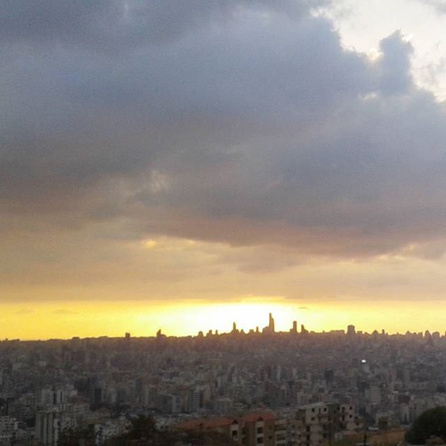 sunset sunclouds autumn horizon cloudysky (Beirut, Lebanon)