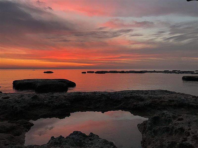  sunset  sunsetbeach  sunsetporn  batroun  livelovebatroun  lebanon ... (Colonel Beer Brewery)