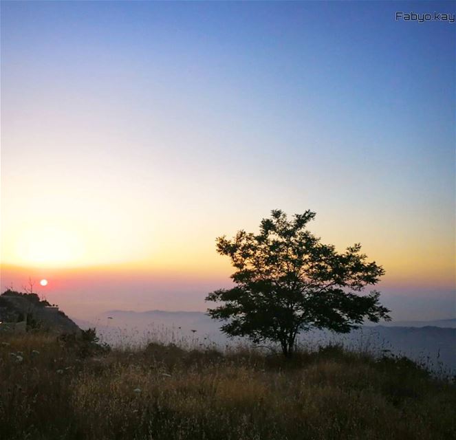  sunset sunsetlovers lebanon ig_lebanon  insta_lebanon instagood igdaily... (Sawfar, Mont-Liban, Lebanon)