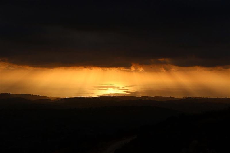 🌅.... sunset sunsetporn sunsetpics landscape landscapephotography... (Jarjoûaa, Al Janub, Lebanon)