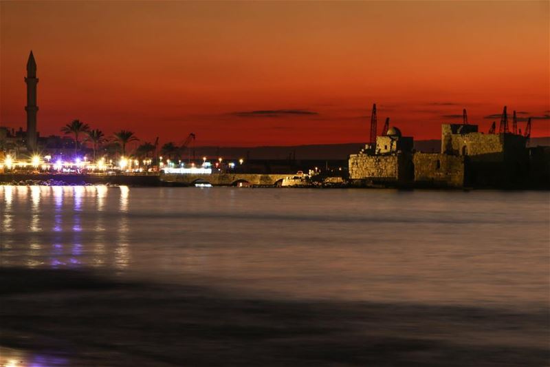 🌅.... sunset sunsetporn sunsetpics landscape landscapephotography... (Saïda, Al Janub, Lebanon)