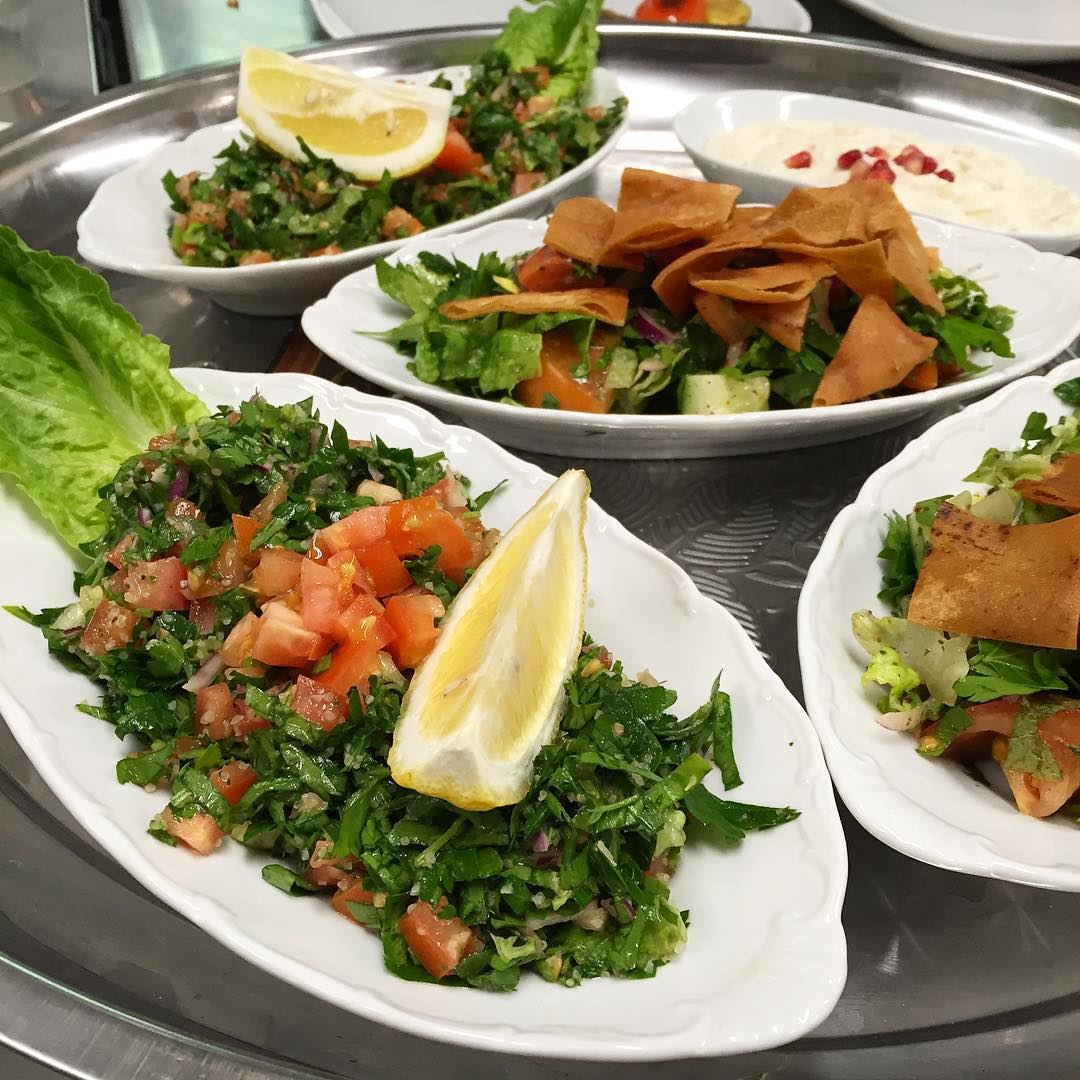 Tabbouleh och Fattoush 😍👌🏻  lebanesefood  libanesiskahörnan