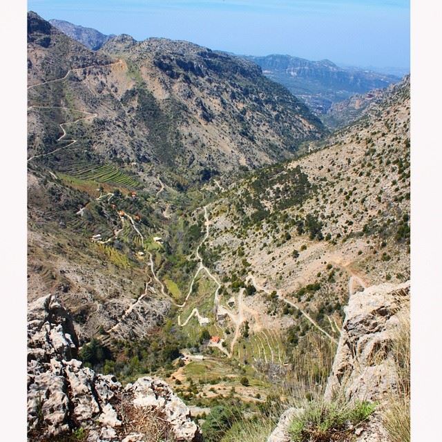  tannorine  valley  village  lebanon  lebanese  colorful  instagramhub ...