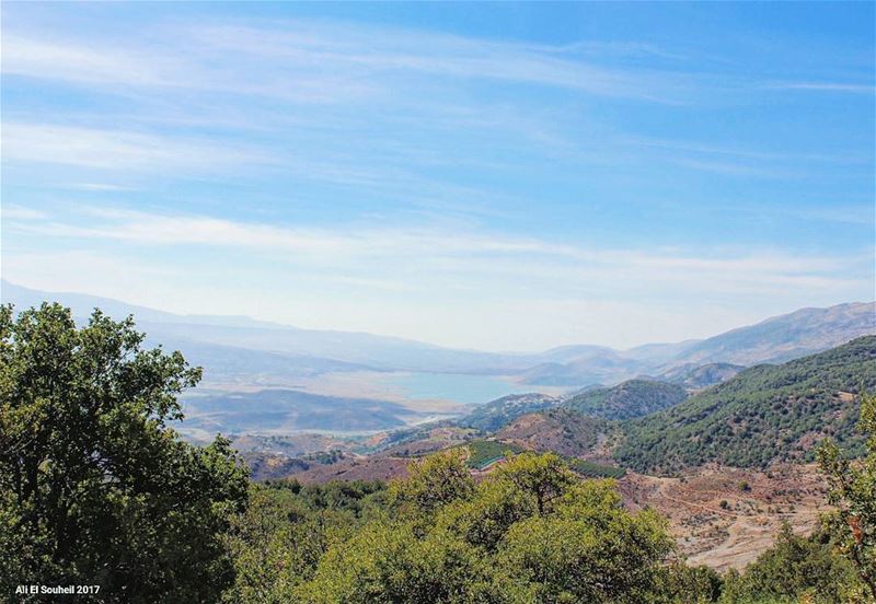  tb  bekaa  valley  qaroun  lake  nature  green  mountains   lebanon ... (Lake Qaraoun)