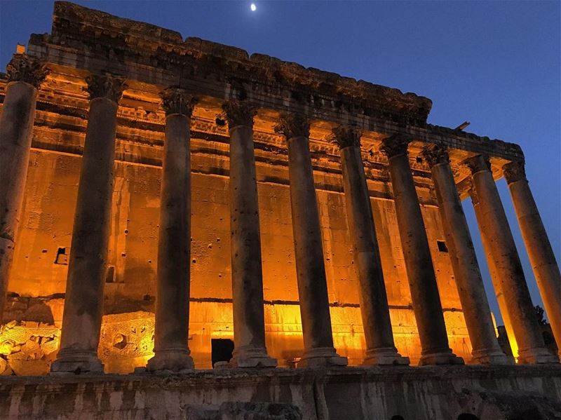 TGIF 🌌 Enjoy your evening peeps☝🏻... (Baalbek, Lebanon)