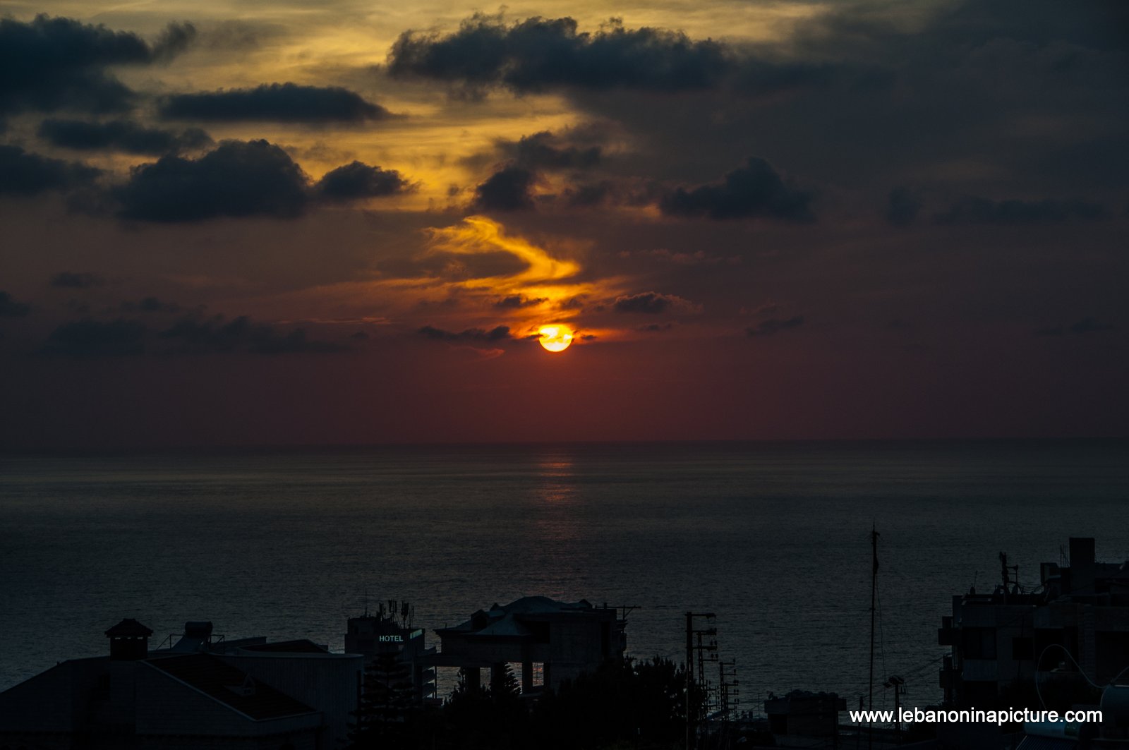 That end of spring sunset... it look like autumn no? :)  (Safra, Lebanon)