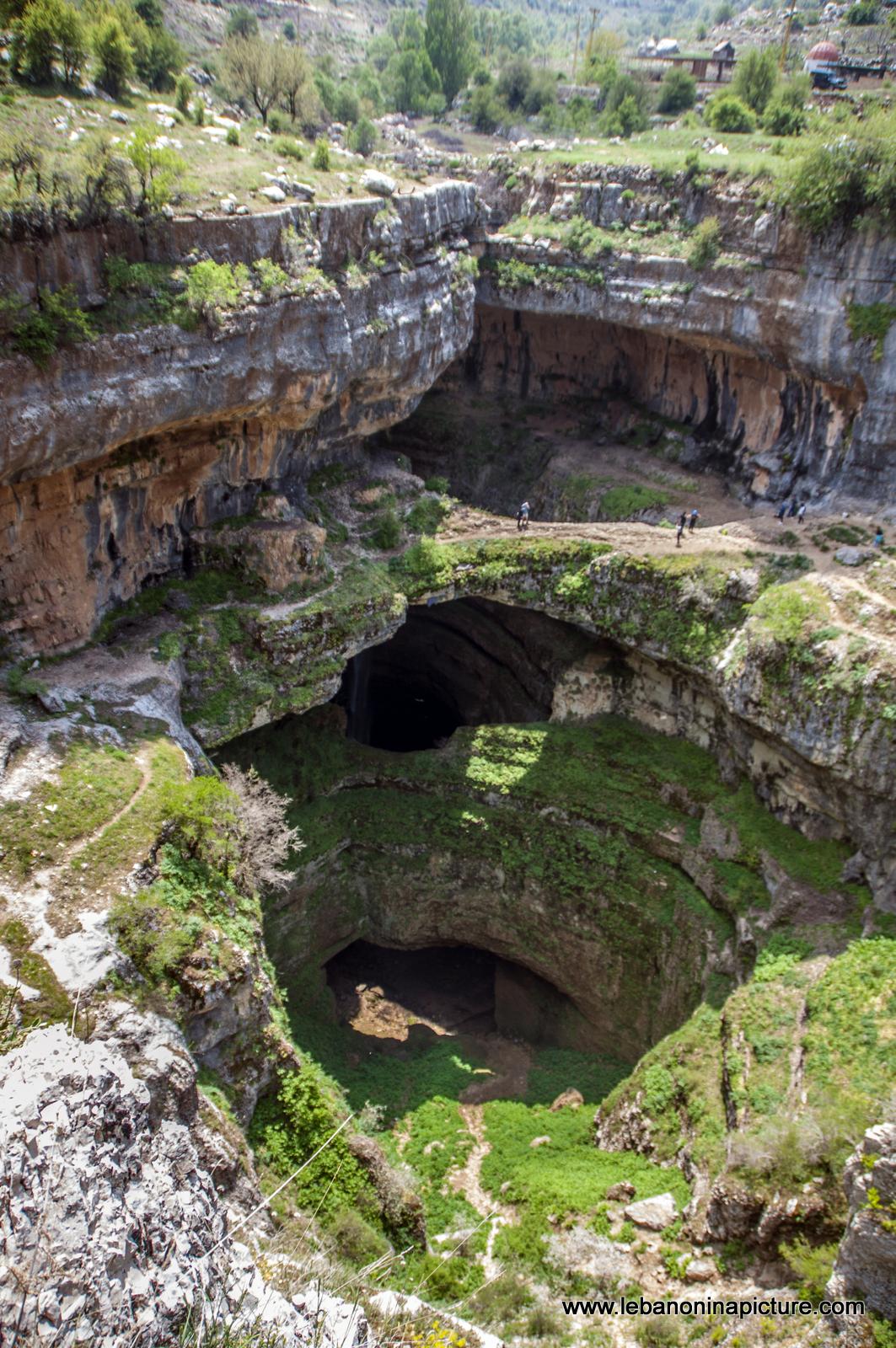 The 3 Bridges Waterfall and Sink Hole Called Belou3 Bal3a (Chatine, Lebanon)