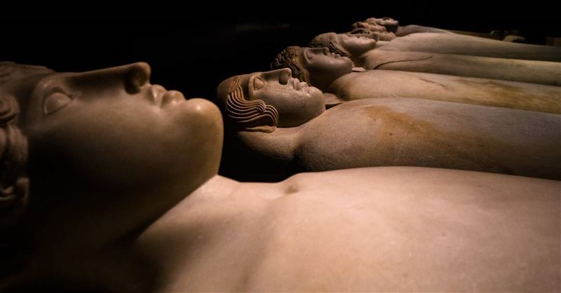 The 31 coffins  lebanon ... (National Museum of Beirut)