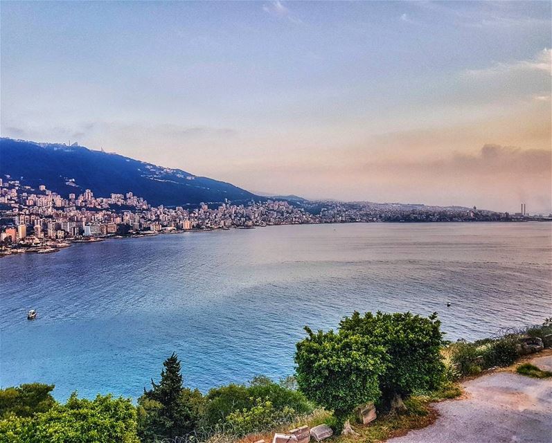 The beautiful bay of Jounieh  sunset  ig_sunset  sunset_madness  sunsetbay... (Casino du Liban)