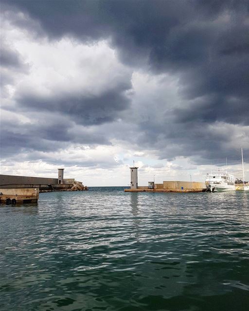 The Beauty of a Storm⛈.. livelovebatroun bestofleb livelovebeirut... (Batrun, Liban-Nord, Lebanon)