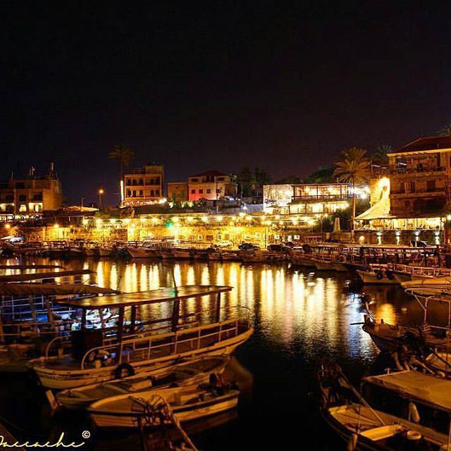 The charming harbor of Byblos ❤️ It is not the oldest continuously inhabited city in the world for nothing 💫