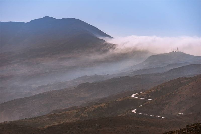 The coastal fog doesn't make it to Bekaa ... (Qaa Er Rîm, Béqaa, Lebanon)