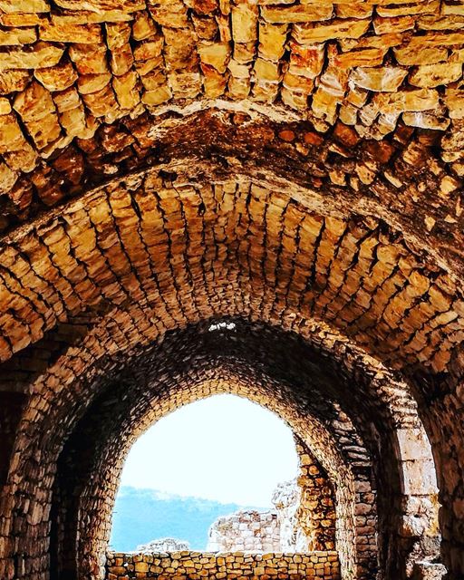 The Patriarch Saint Jean Maroun Hall at the Smar Jbeil Crusader Castle... (Smar Jubayl, Liban-Nord, Lebanon)