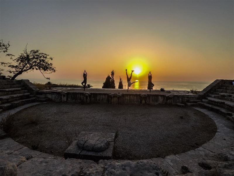 The Show must Go On 🎭 Part II ... (Byblos, Lebanon)