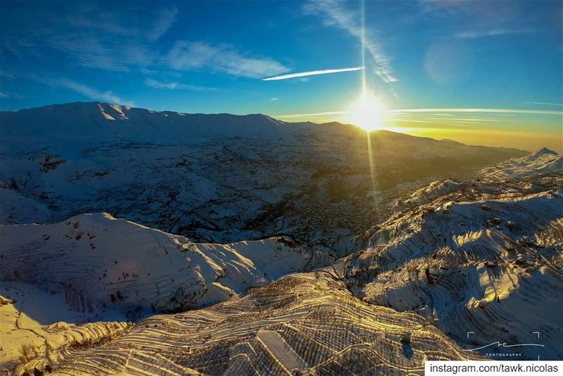 The sunset over the mountains that surrounds Bcharreh.Half of it is... (Bcharreh, Liban-Nord, Lebanon)