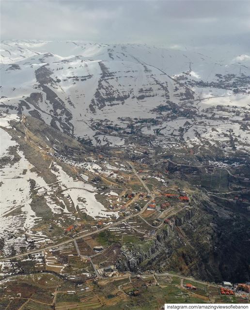 The winter season in Lebanon was really amazing in 2019🤩😍We can see... (Faraya, Mont-Liban, Lebanon)